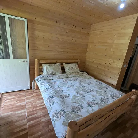 Guests House, Artani ולבונה